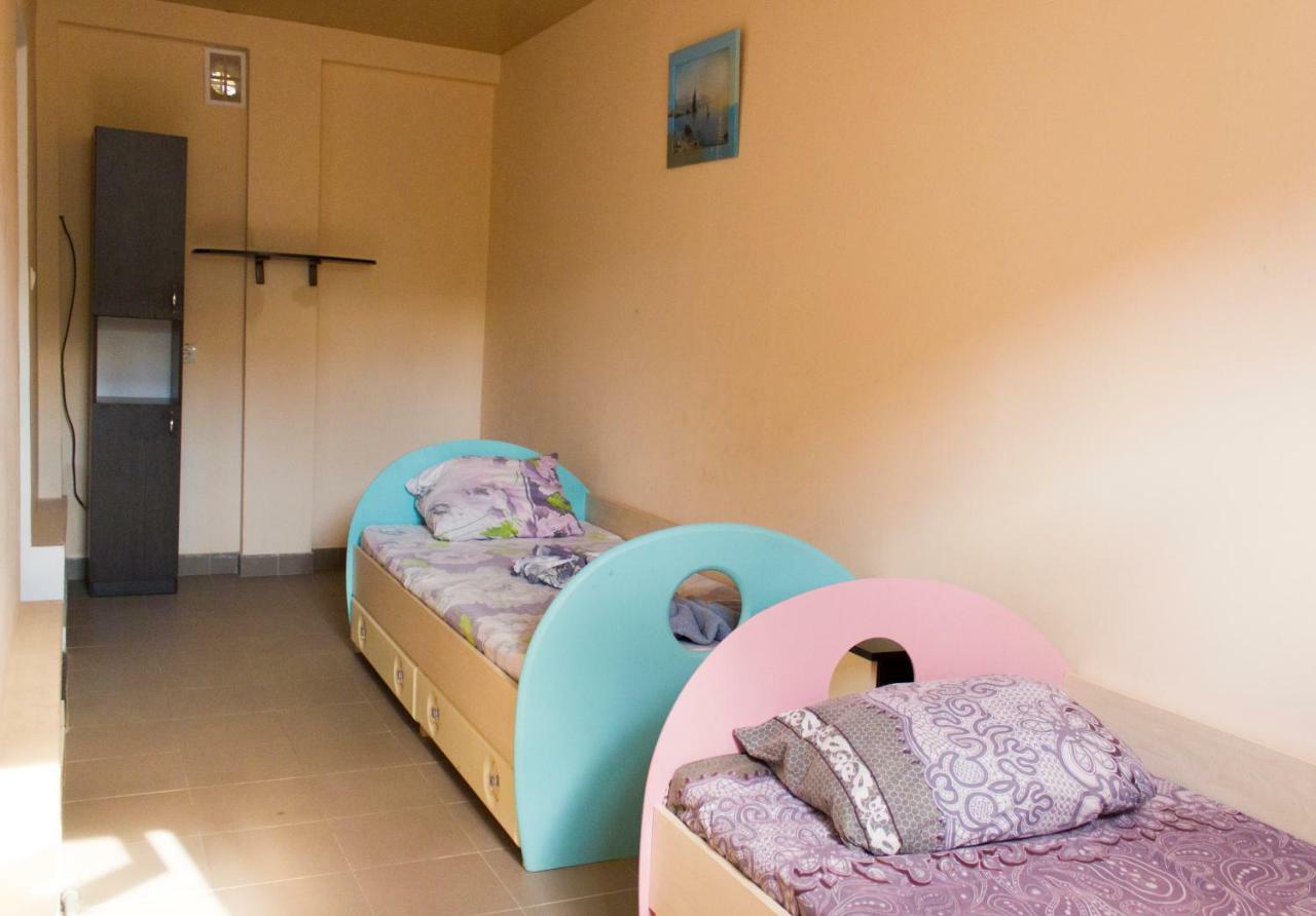 Sun Joy Hotel Sanzhiika Eksteriør billede