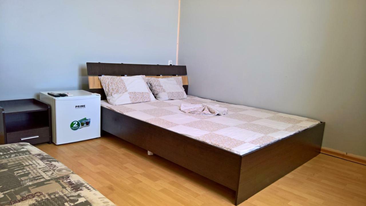 Sun Joy Hotel Sanzhiika Eksteriør billede